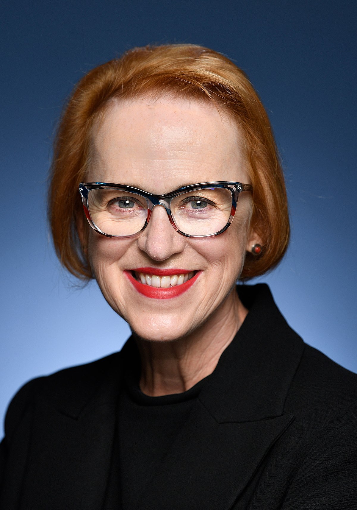 Caroline Millar official portrait as Australian Ambassador to Belgium 2021
